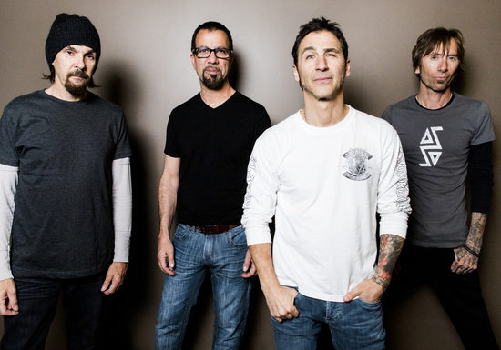 Обладатели Грэмми Godsmack заявили в альбоме о новой эпохе рок-героев