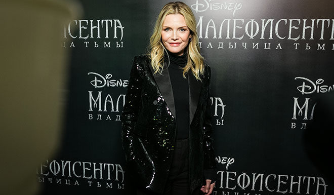 Мария Кожевникова, Оксана Акиньшина и другие на премьере с Мишель Пфайффер