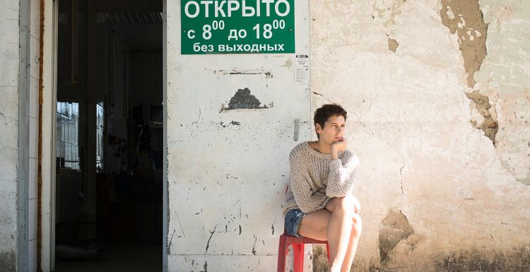 «Чики»: 5 причин посмотреть новый комедийный сериал с Ириной Горбачевой и Антоном Лапенко