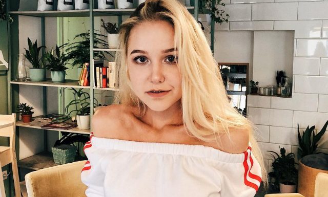 Популярный блогер Настя Тропицель погибла на Бали