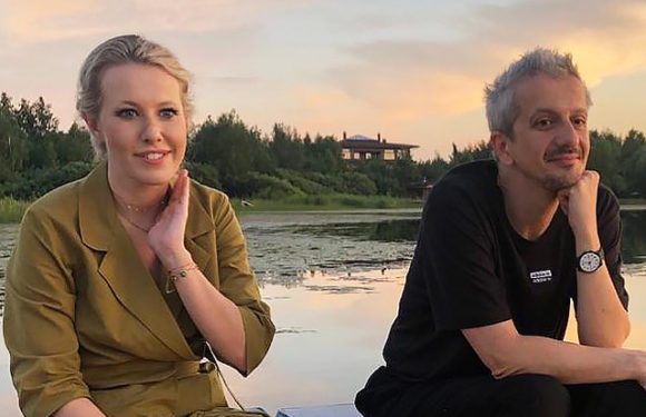 Лето, комары, любовь: Ксения Собчак опубликовала новое фото с Константином Богомоловым