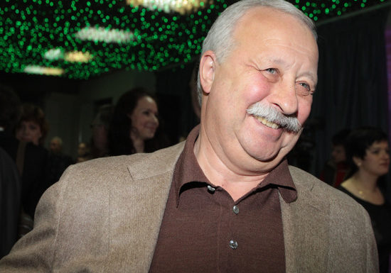 Участник “Поле чудес” победил, угадав неграмотно написанное слово