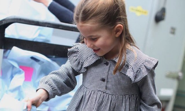 Кейт Миддлтон поделилась снимками принцессы Шарлотты в честь ее дня рождения